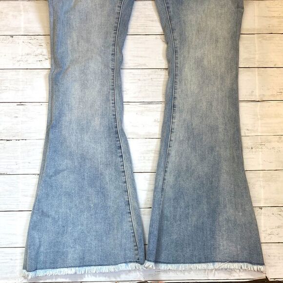 Women’s Grace In La Easy Fit Denim Flare Leg Jeans Pants Size 29 - Picture 3 of 8